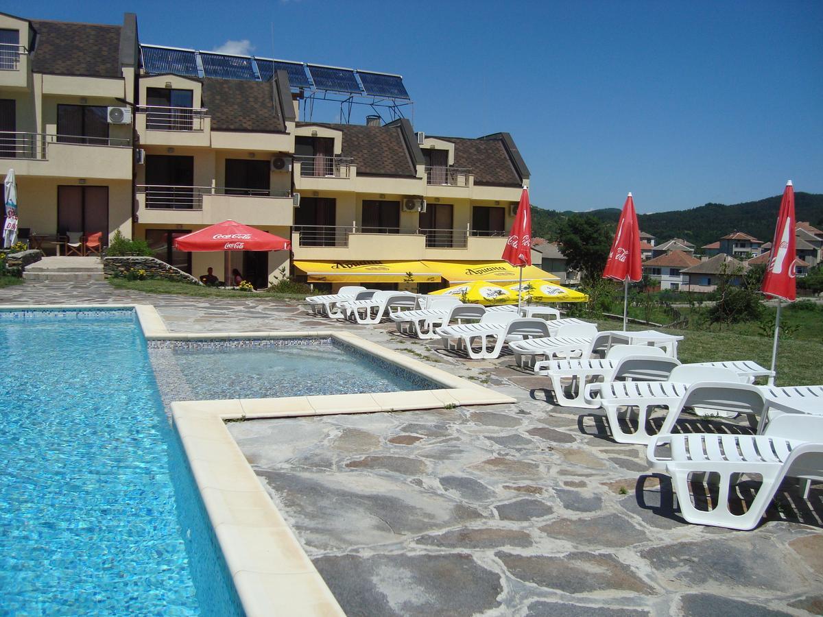 Hotel Enchevi Kirkovo  Exterior foto